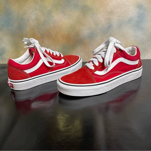 Vans Classic Red Women's Suede / Canvas Sneakers Size 7.5M - Picture 6 of 16